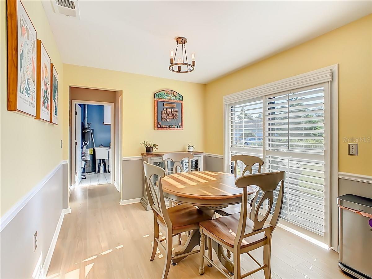 Image 13 of 30 For 2901 Plantation Road