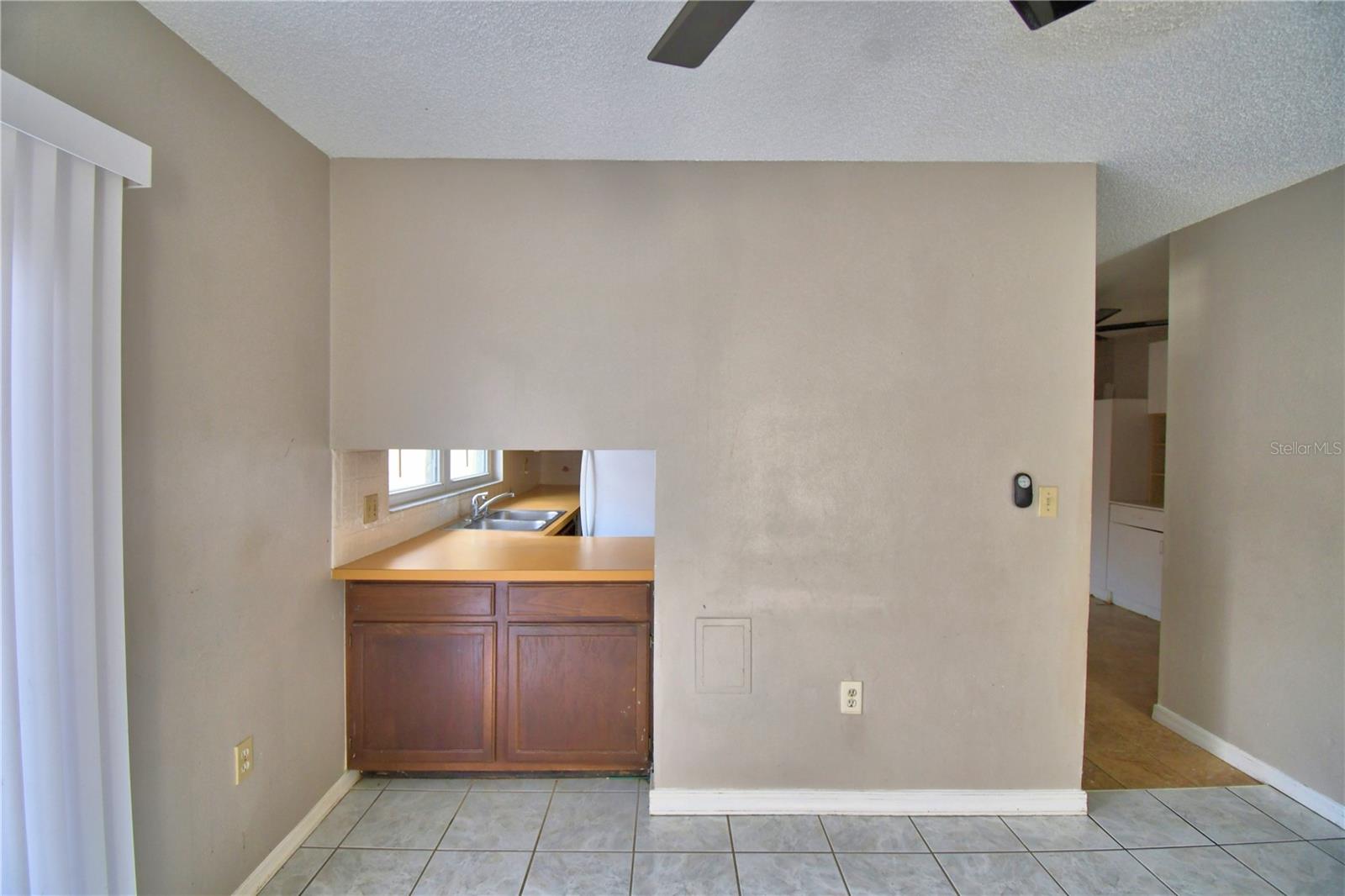 Image 6 of 36 For 573 Hunter Circle