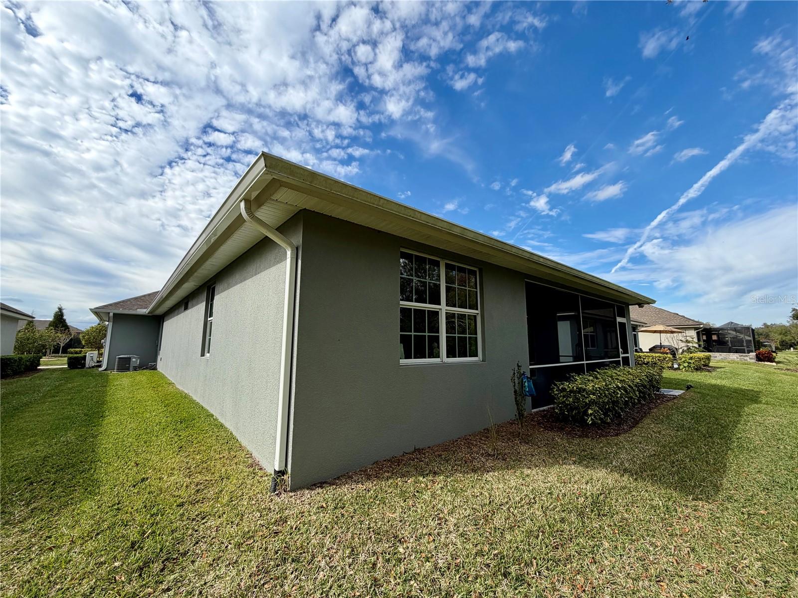 Image 10 of 51 For 7991 Lake James Boulevard