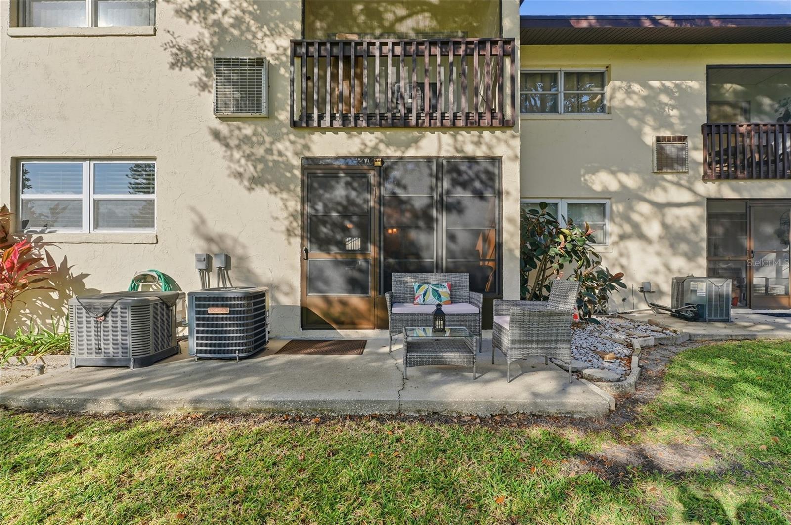 Image 25 of 38 For 900 Avenue Z Se C2