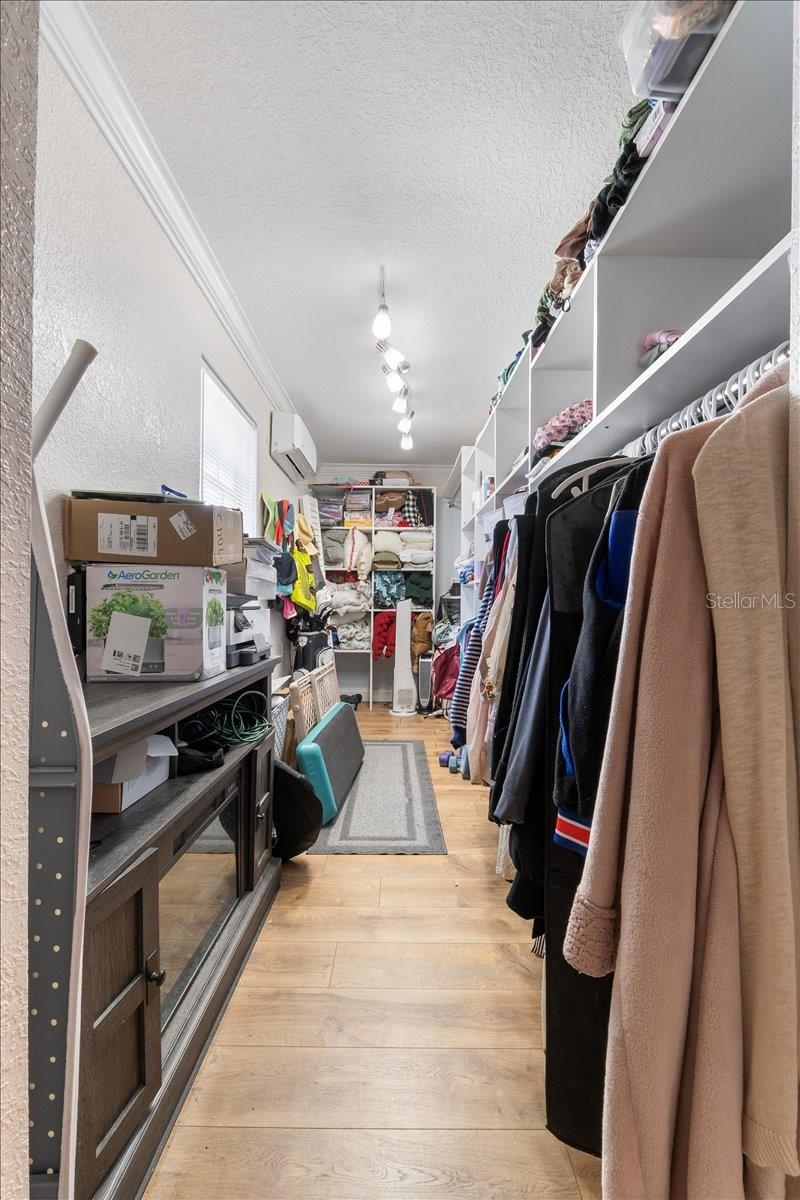 Image 19 of 45 For 5257 Montserrat Drive