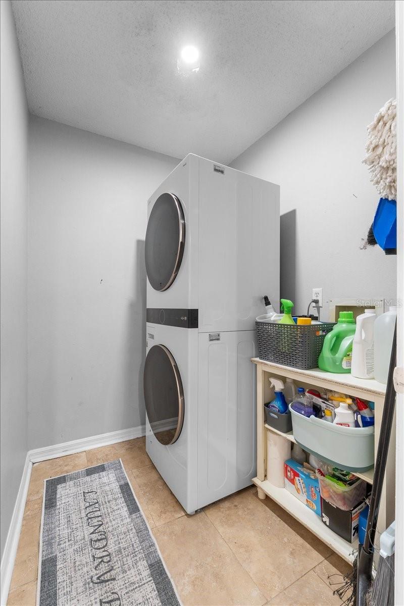 Image 32 of 45 For 5257 Montserrat Drive