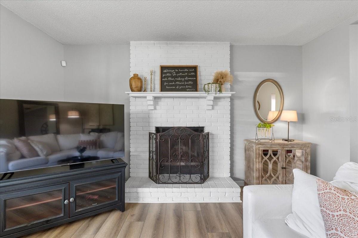 Image 6 of 45 For 5257 Montserrat Drive