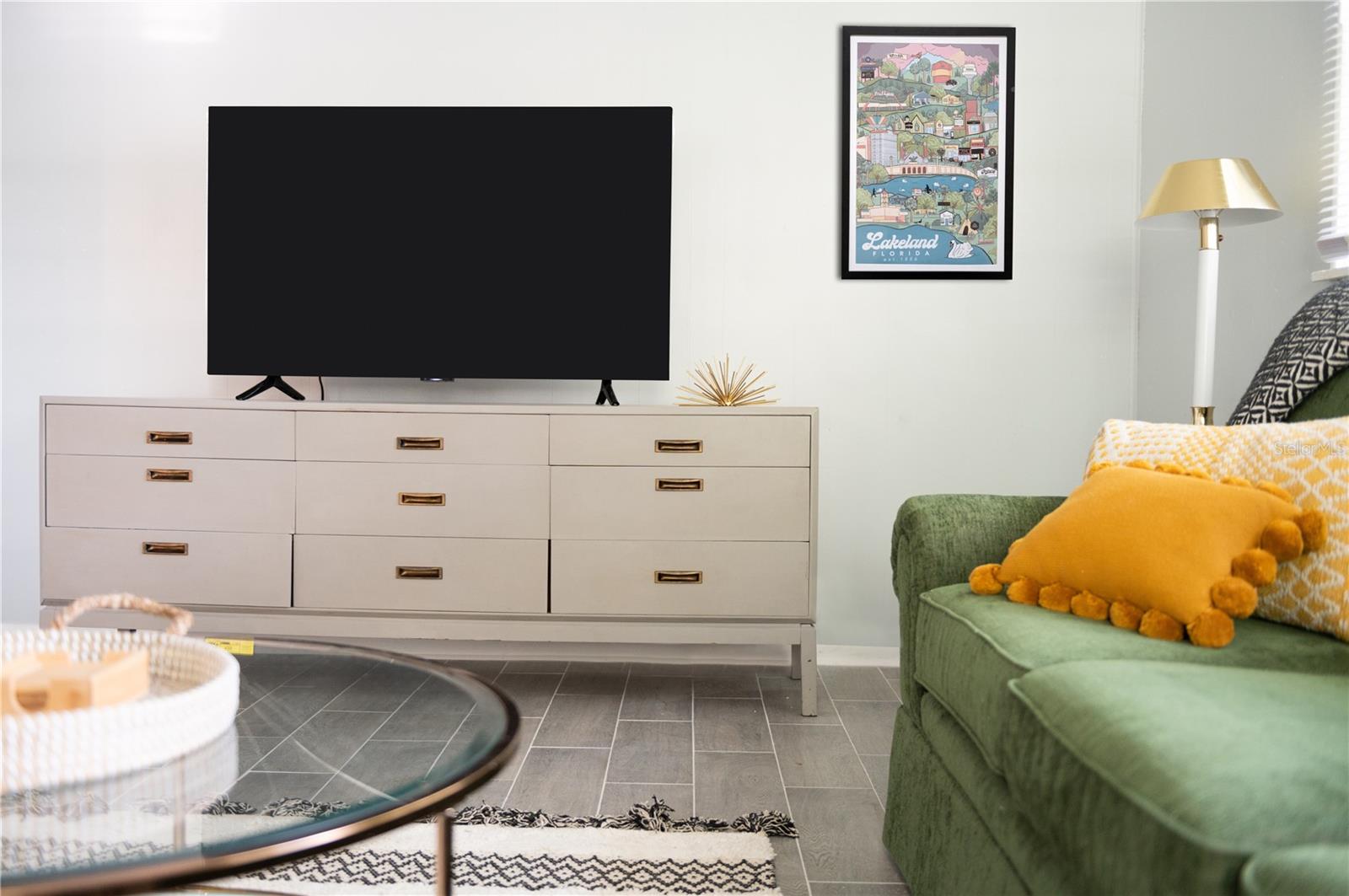 Image 27 of 41 For 2916 Maplewood Avenue