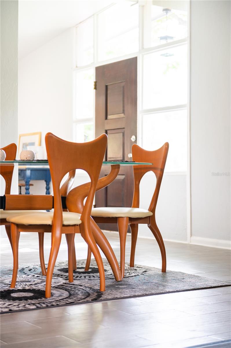 Image 28 of 41 For 2916 Maplewood Avenue