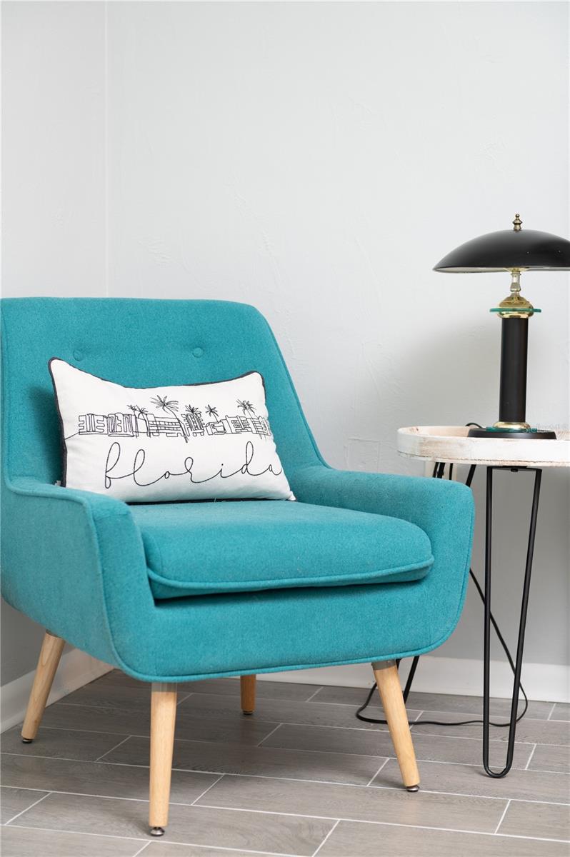 Image 5 of 41 For 2916 Maplewood Avenue