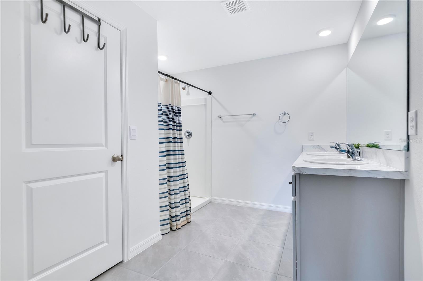 Image 12 of 32 For 3609 Forest Path Drive