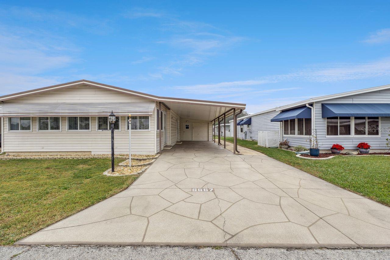 Image 2 of 34 For 6667 Briarhill Drive Ne