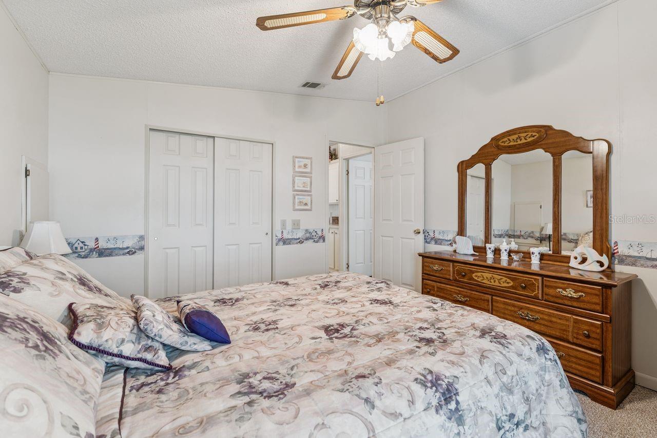 Image 20 of 34 For 6667 Briarhill Drive Ne