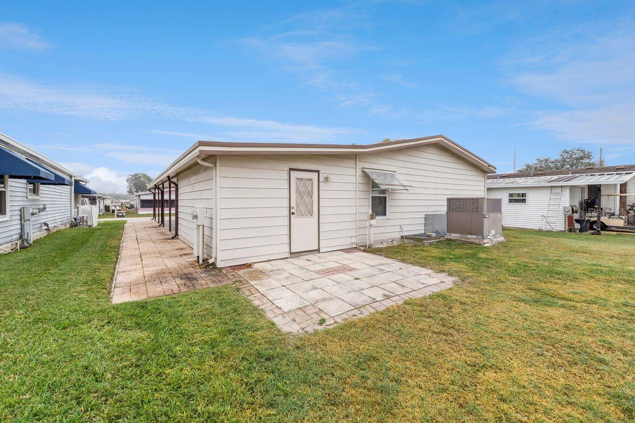 Image 32 of 34 For 6667 Briarhill Drive Ne