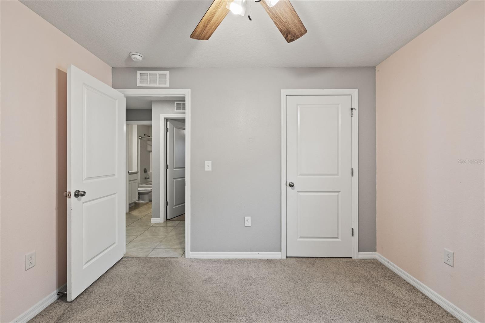 Image 27 of 42 For 12115 Lily Magnolia Lane