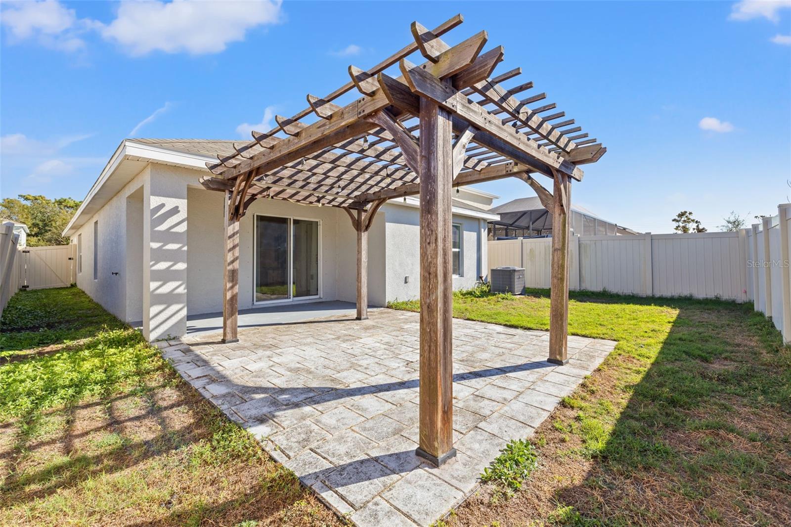 Image 33 of 42 For 12115 Lily Magnolia Lane