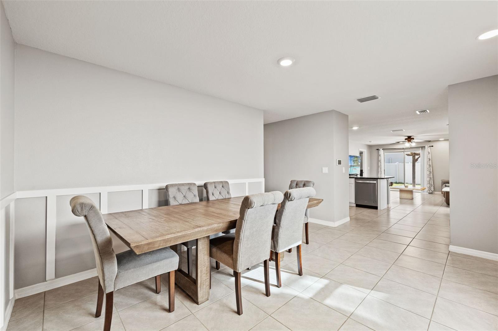 Image 5 of 42 For 12115 Lily Magnolia Lane