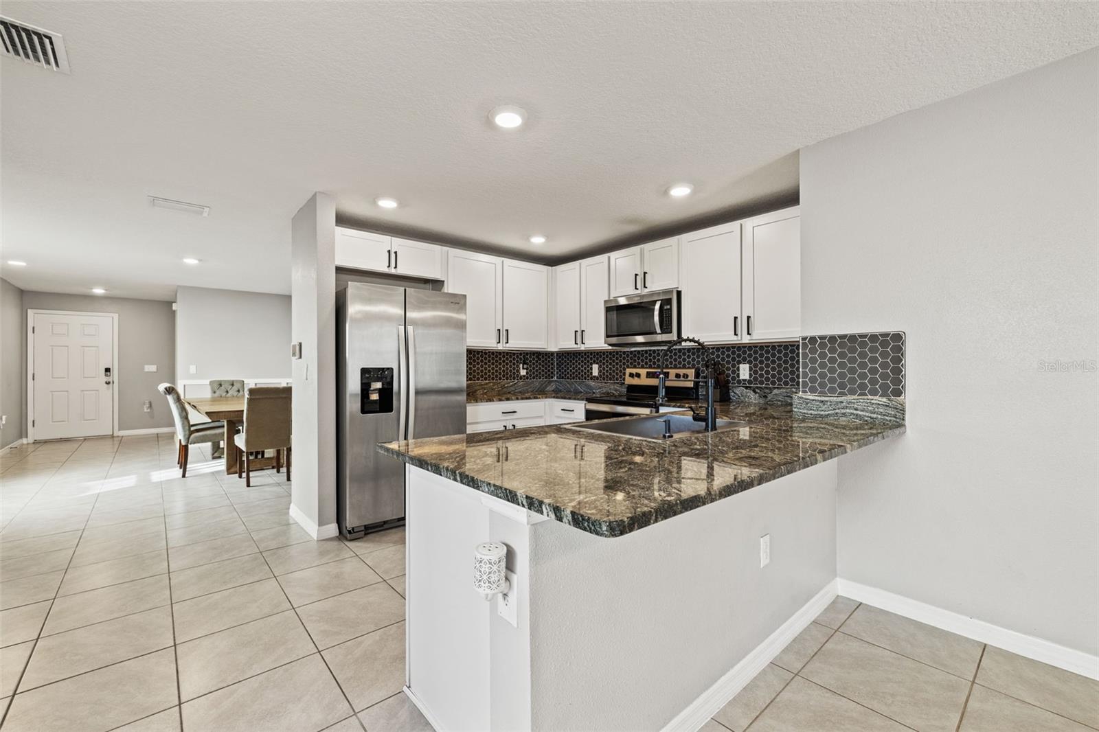 Image 8 of 42 For 12115 Lily Magnolia Lane