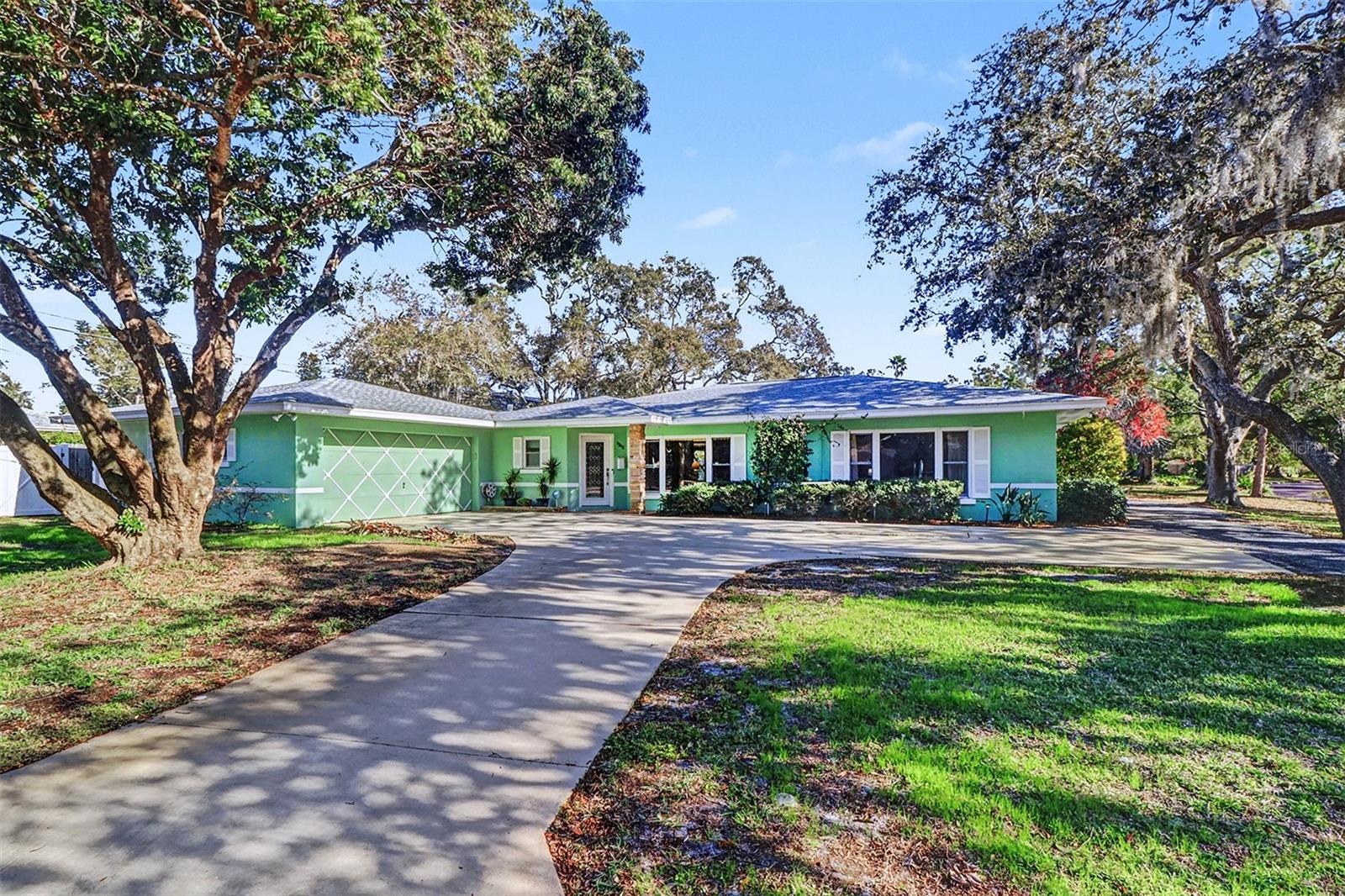 Details for 1515 Serpentine Drive S, ST PETERSBURG, FL 33705