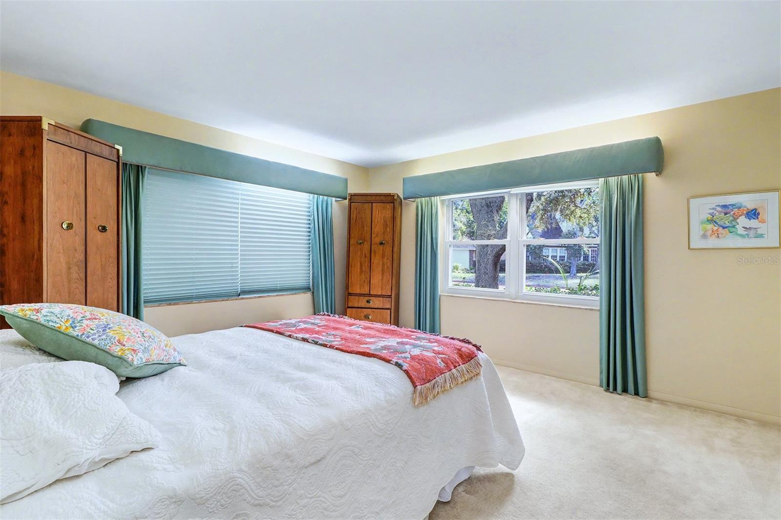 Image 14 of 36 For 1515 Serpentine Drive S