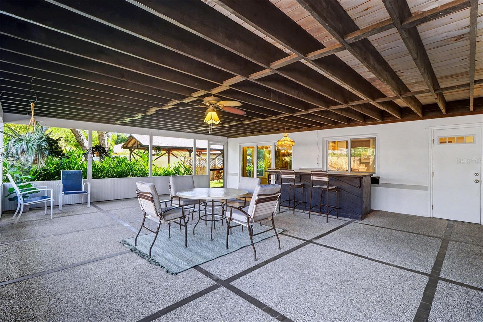 Image 9 of 36 For 1515 Serpentine Drive S