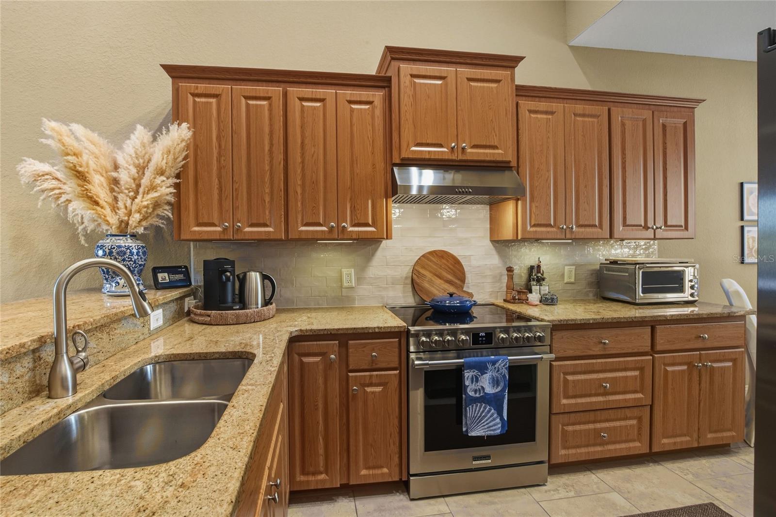 Image 16 of 55 For 2956 Mission Lakes Drive 49