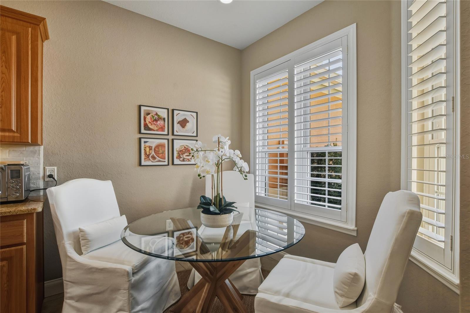 Image 21 of 55 For 2956 Mission Lakes Drive 49