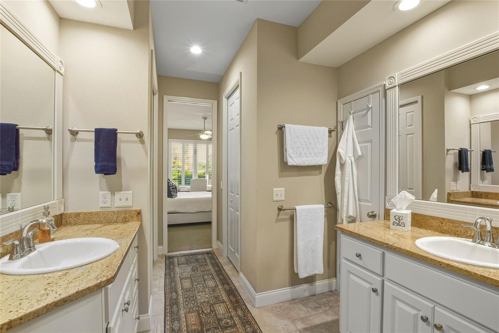 Image 27 of 55 For 2956 Mission Lakes Drive 49