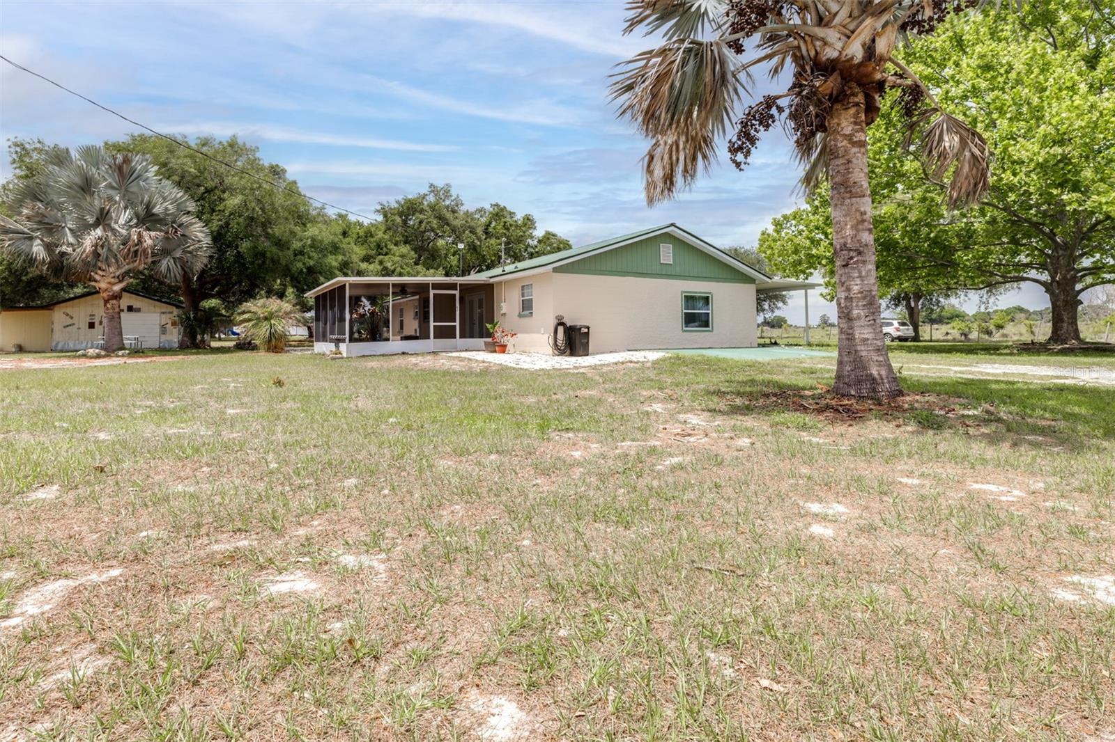 Image 49 of 85 For 1645 County Road 630 W