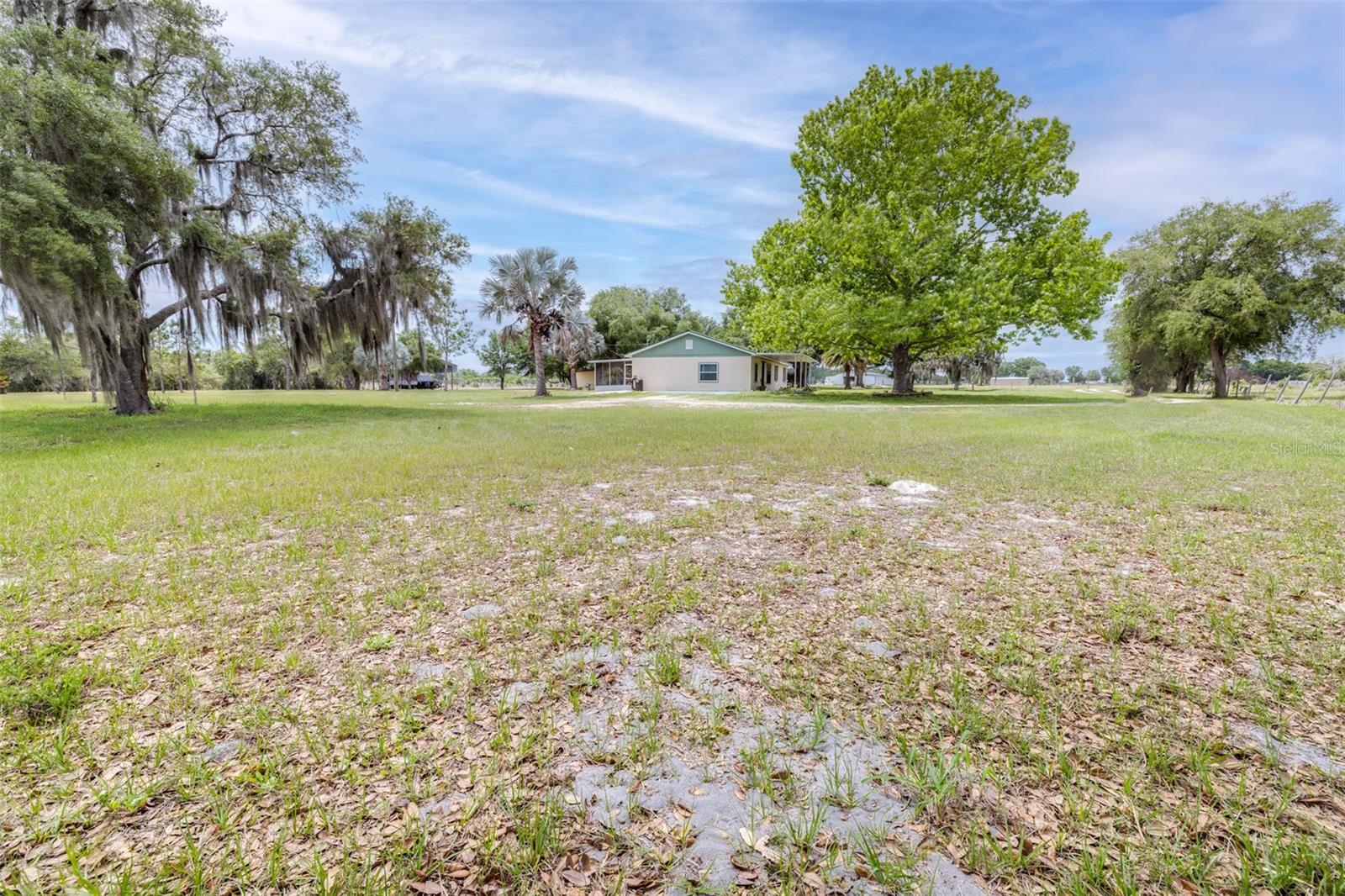 Image 52 of 85 For 1645 County Road 630 W