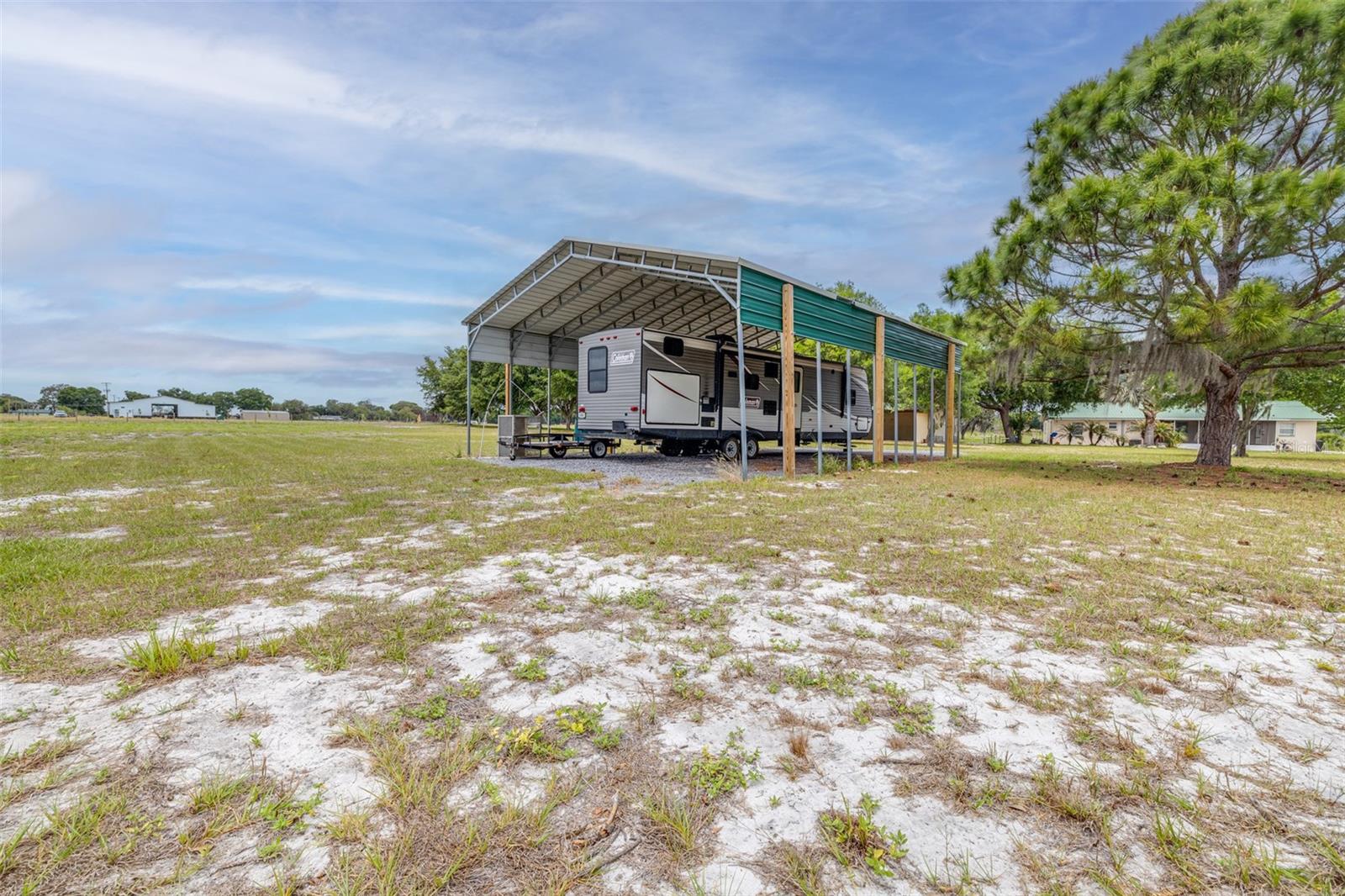 Image 55 of 85 For 1645 County Road 630 W