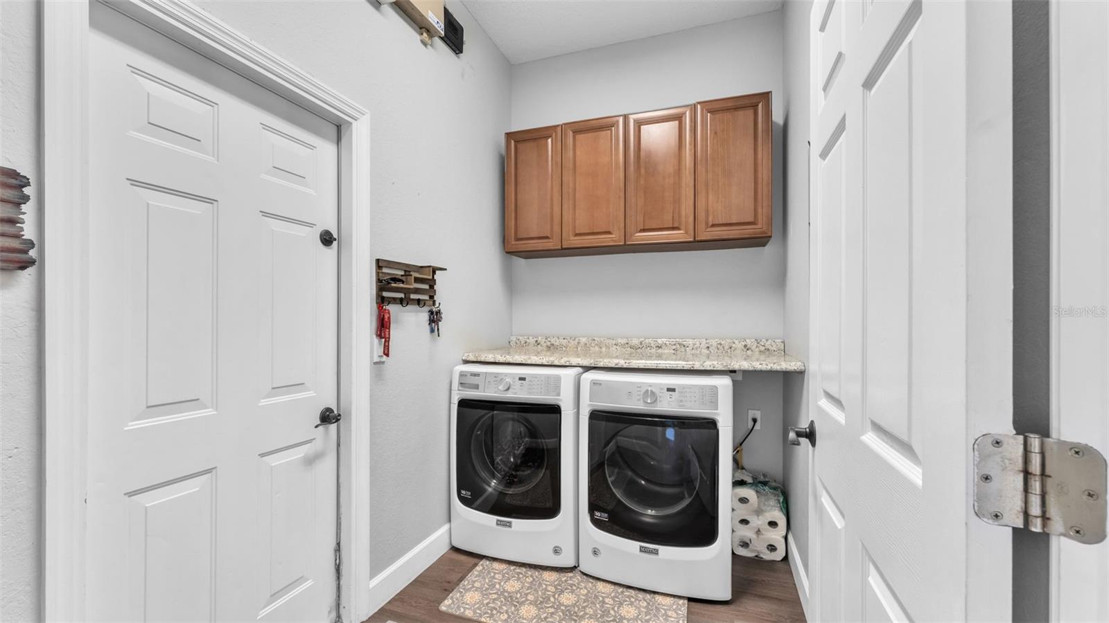 Image 38 of 63 For 3202 Summerland Hills Court