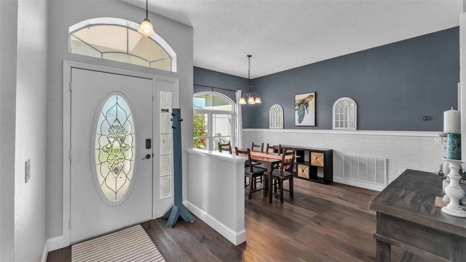 Image 7 of 63 For 3202 Summerland Hills Court