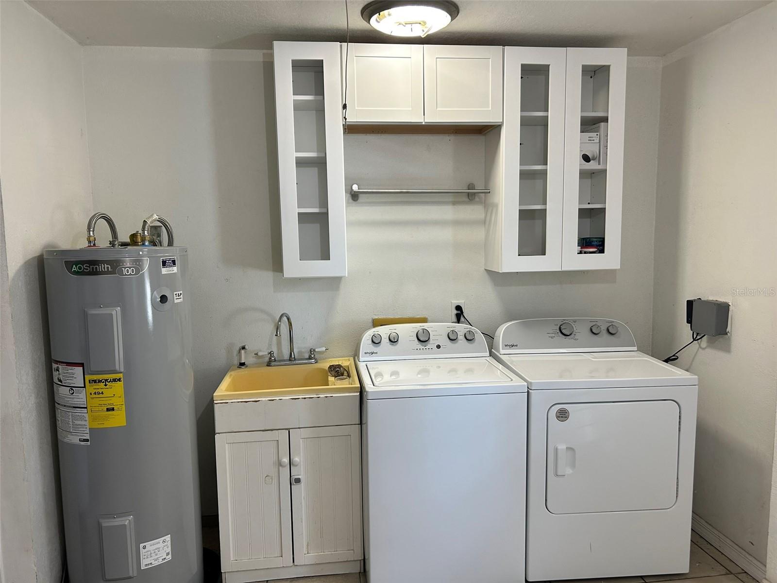 Image 17 of 27 For 811 Carlton Avenue