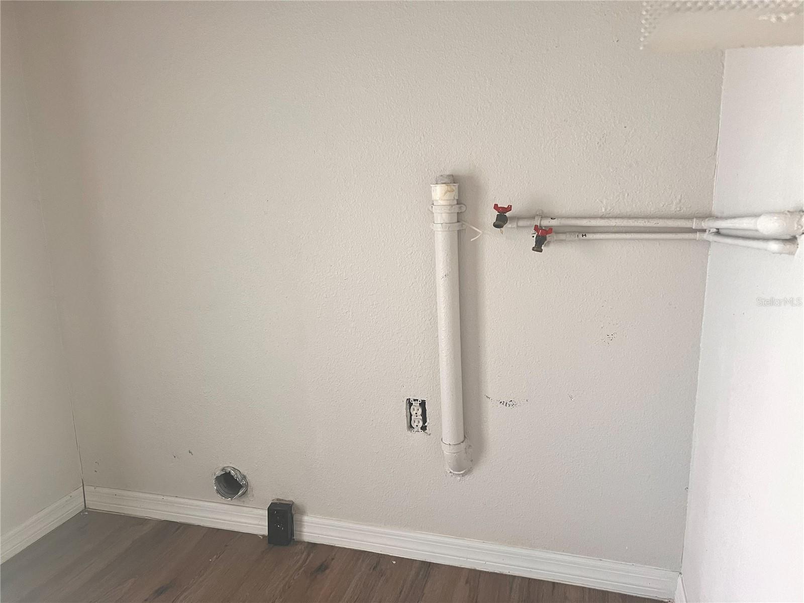 Image 4 of 8 For 804 1st Avenue A