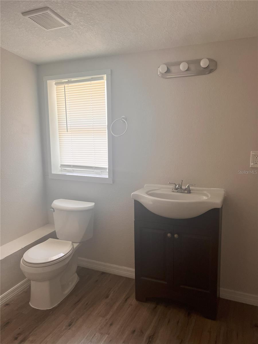 Image 8 of 8 For 804 1st Avenue A