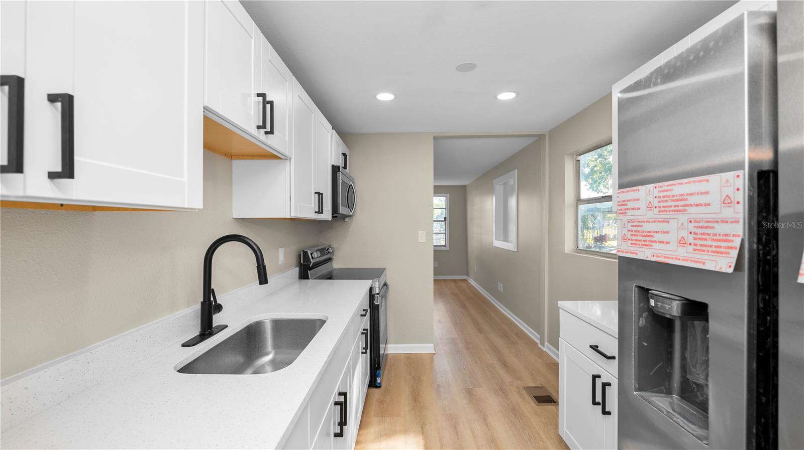 Listing photo id 10 for 1903 Lime Street