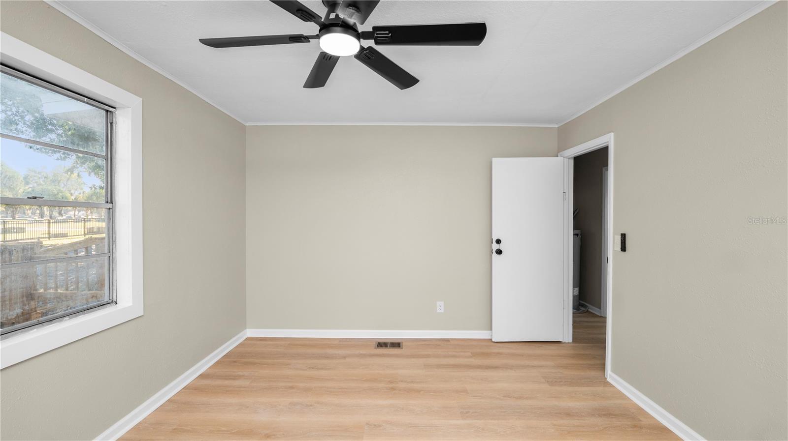 Listing photo id 22 for 1903 Lime Street