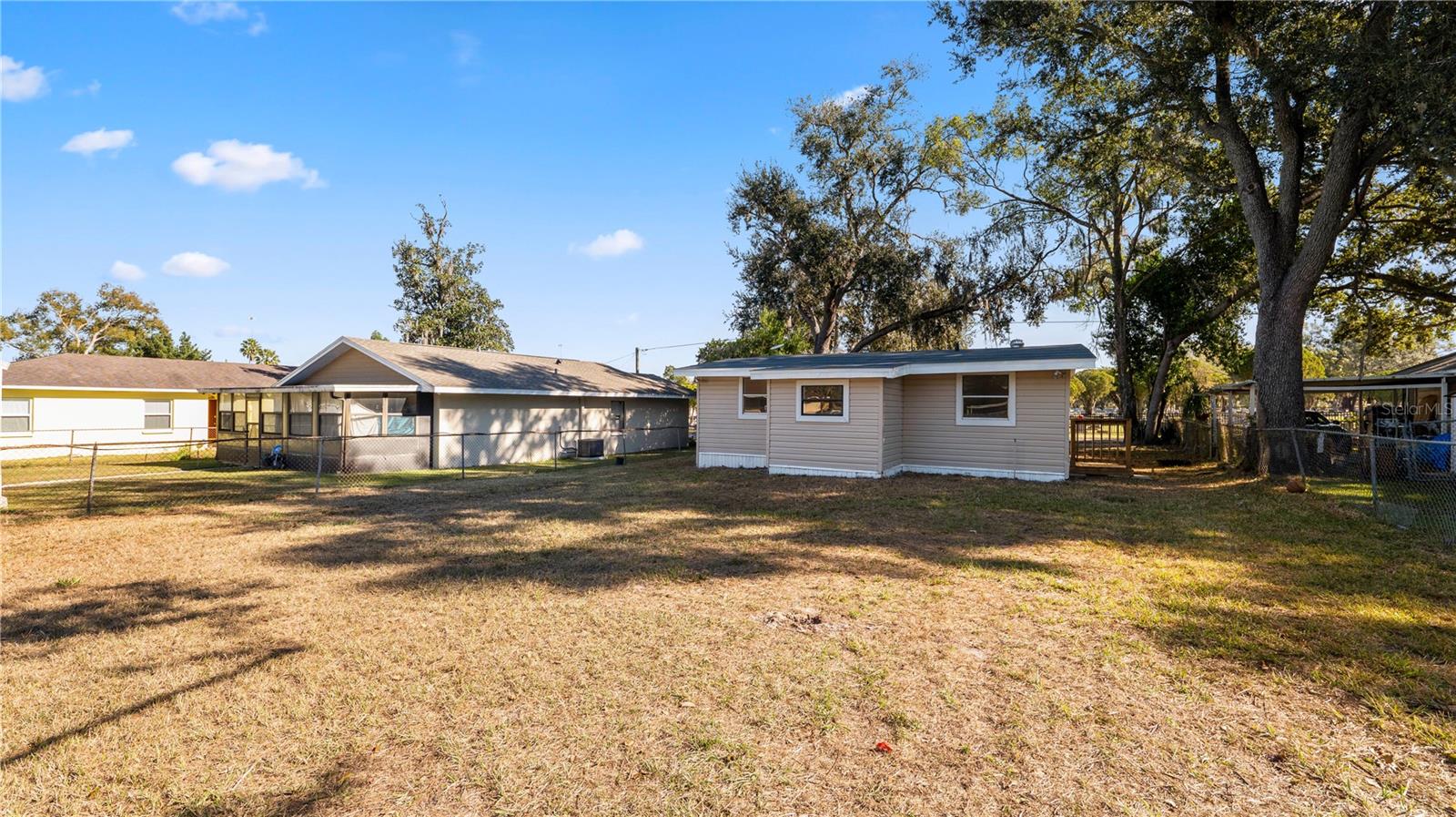 Listing photo id 29 for 1903 Lime Street