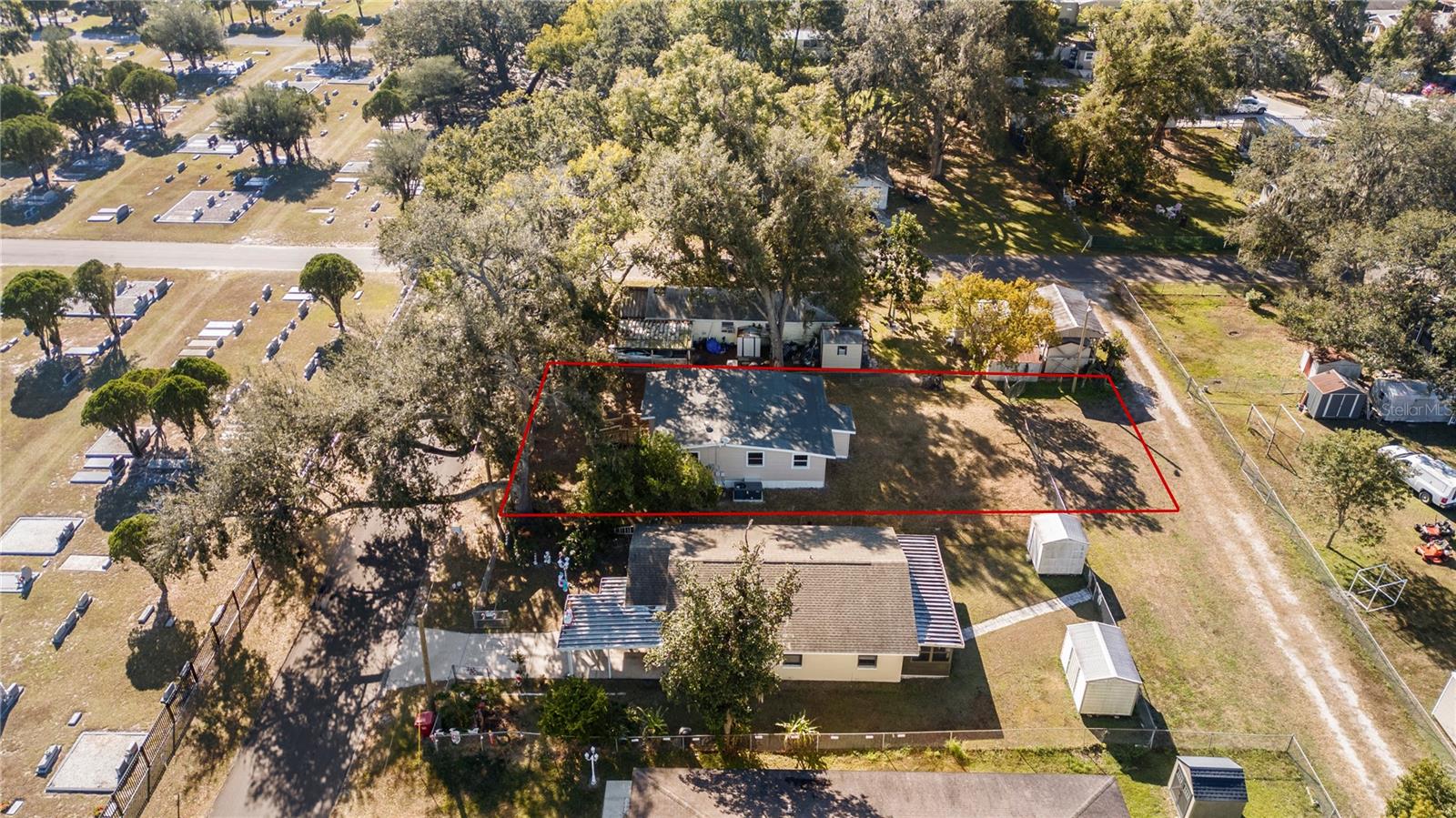 Listing photo id 43 for 1903 Lime Street