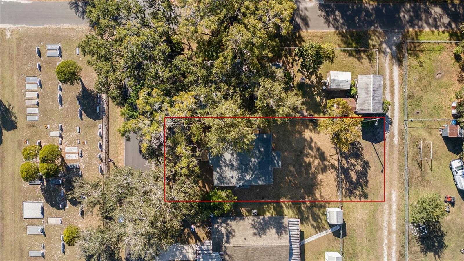 Listing photo id 44 for 1903 Lime Street