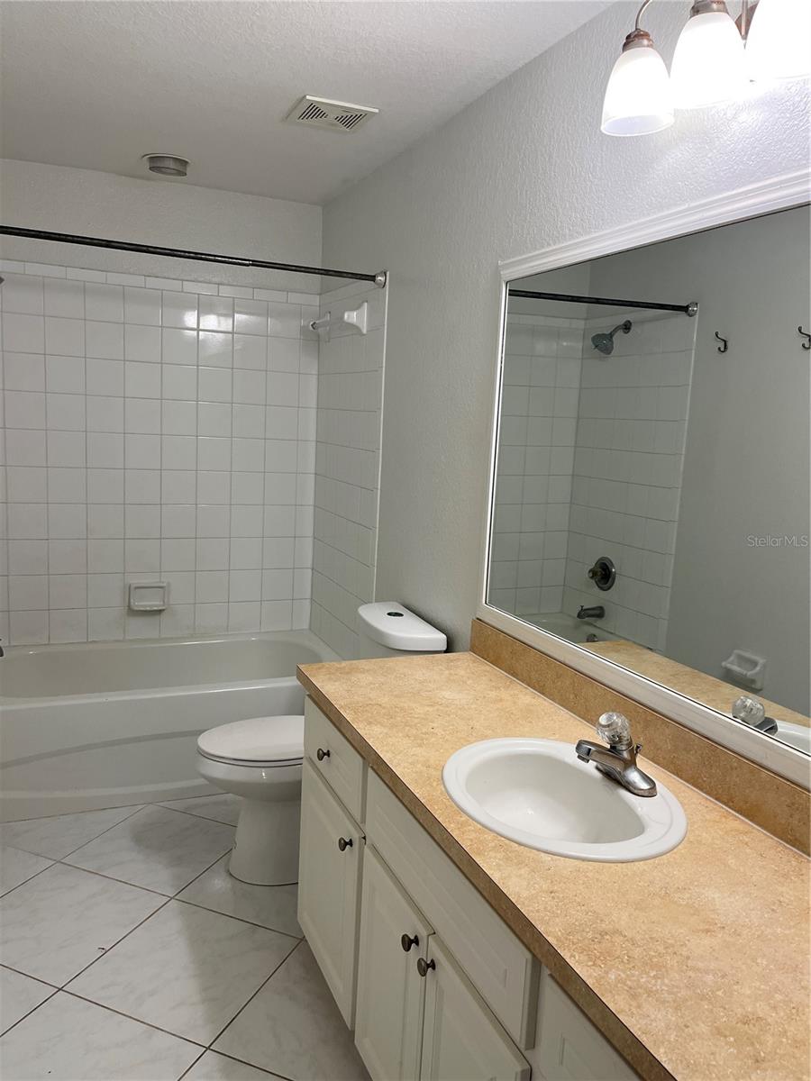 Image 10 of 14 For 1310 Myrtle Street