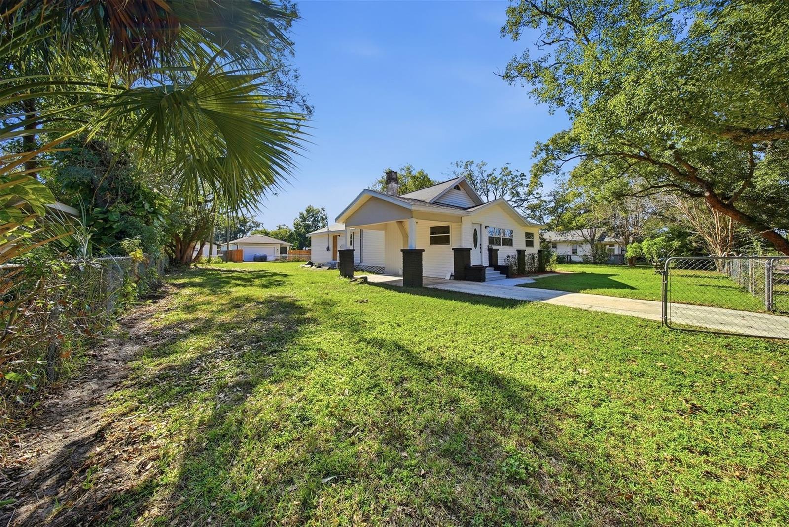 Image 16 of 37 For 1120 Marjorie Street