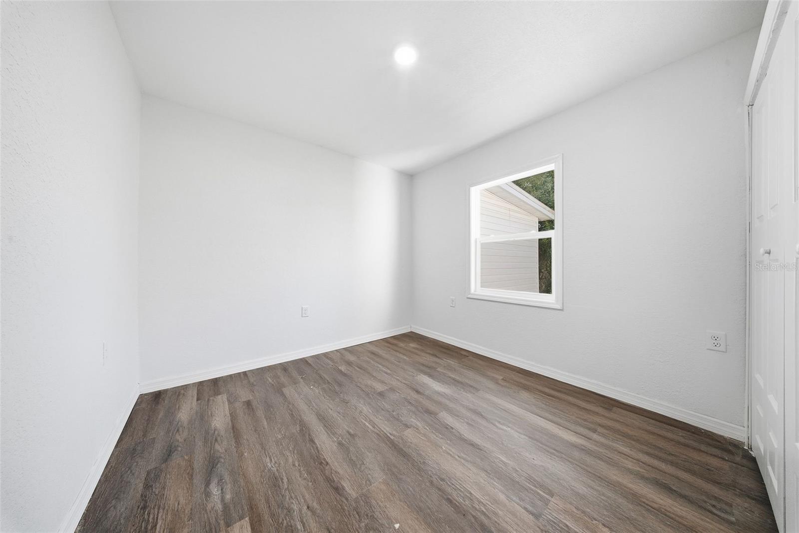 Image 20 of 37 For 1120 Marjorie Street