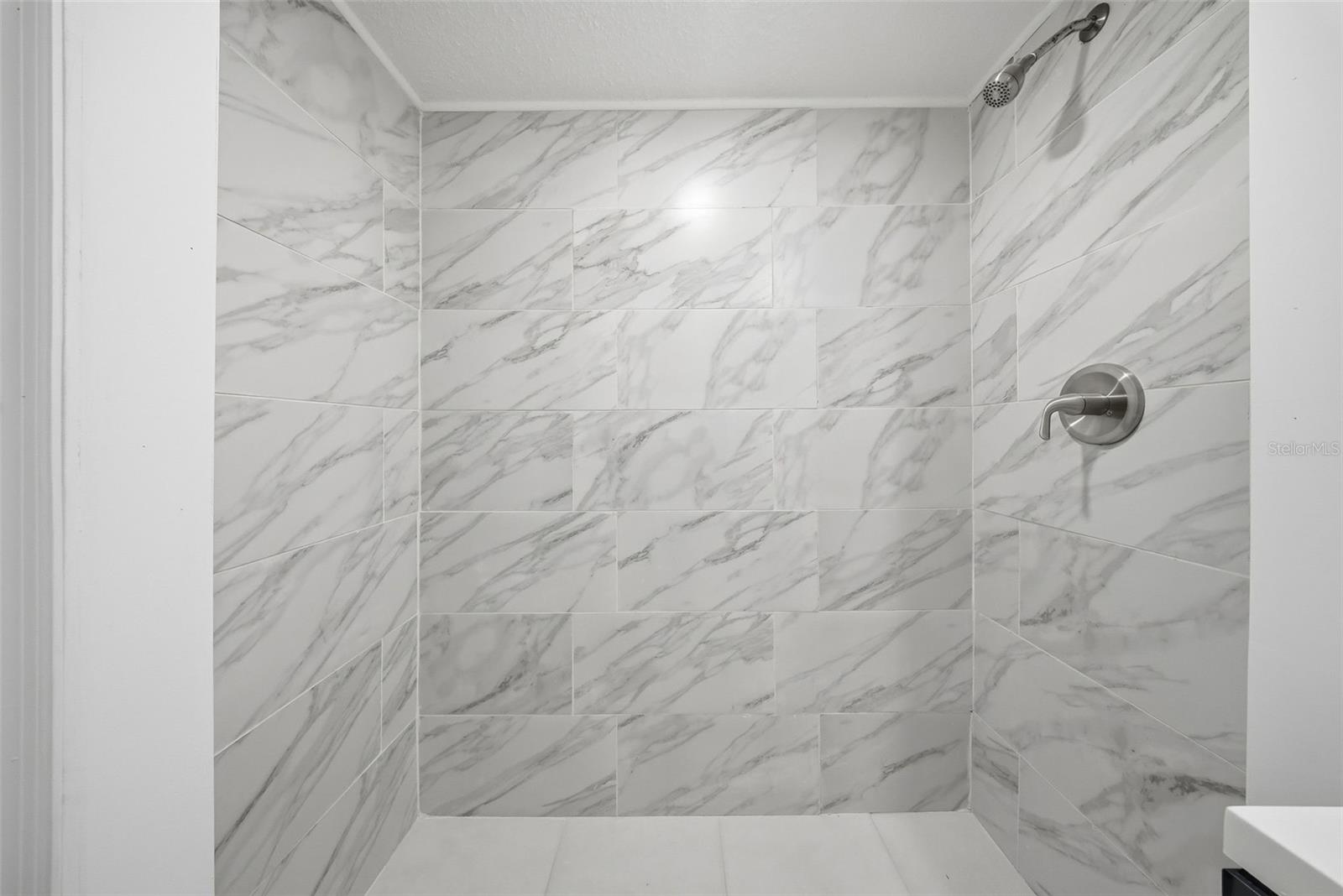 Image 4 of 37 For 1120 Marjorie Street