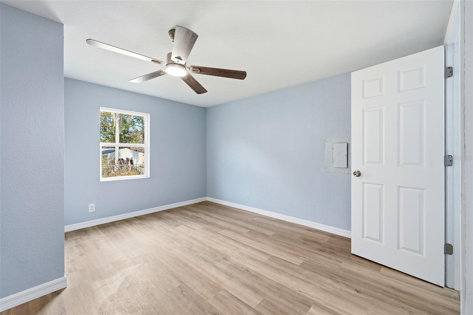 Image 22 of 31 For 6416 Saddletree Drive