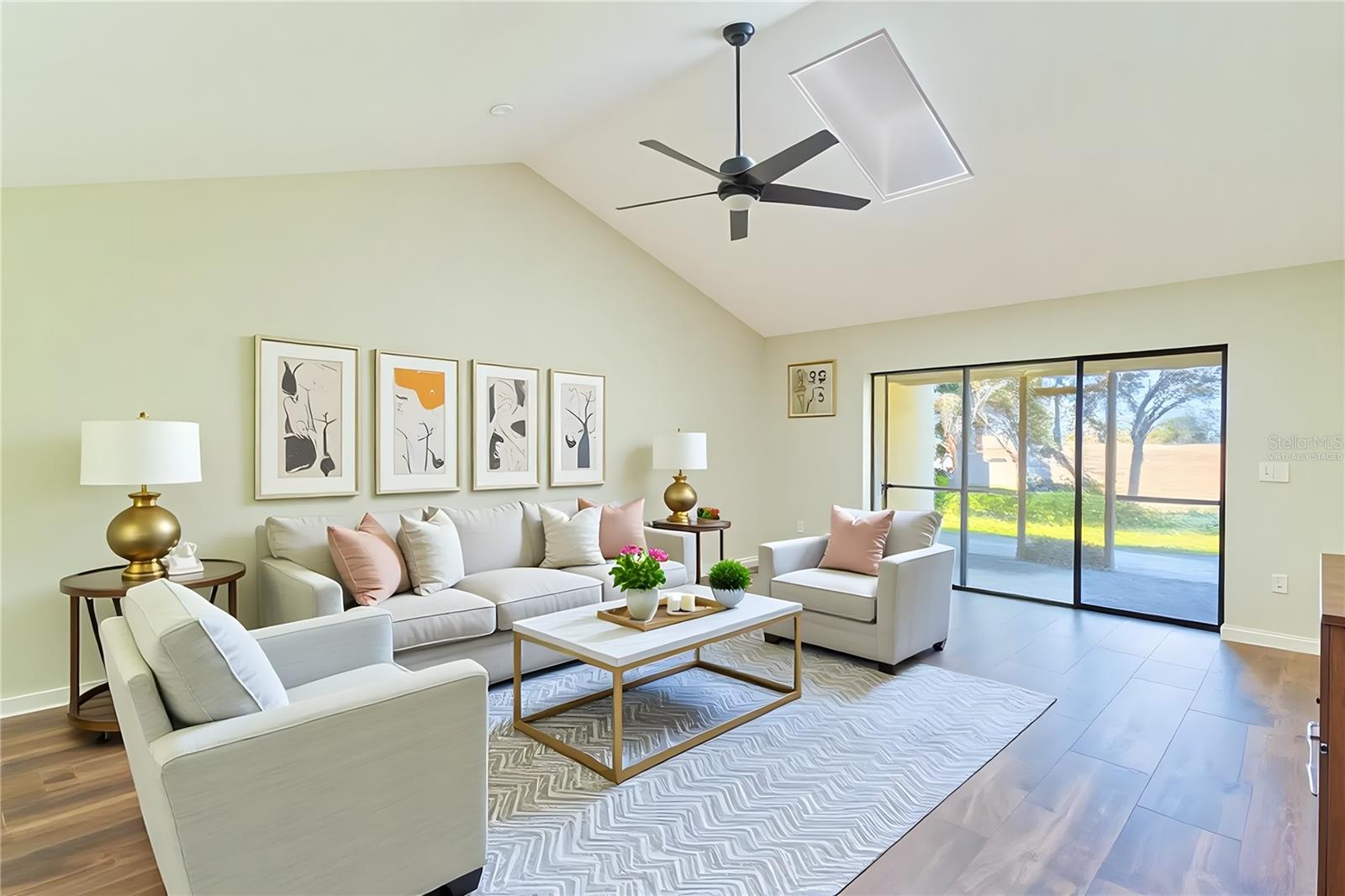 Image 2 of 19 For 24 Buck Circle