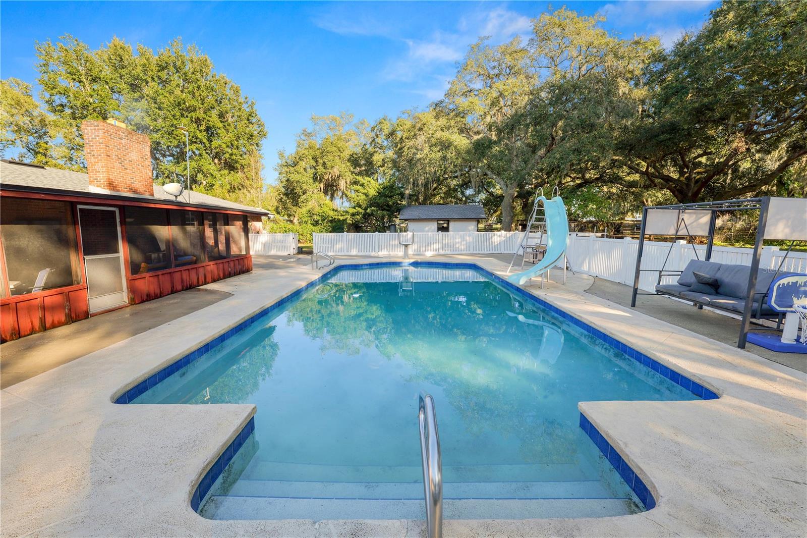 Image 40 of 75 For 4615 Old Polk City Road