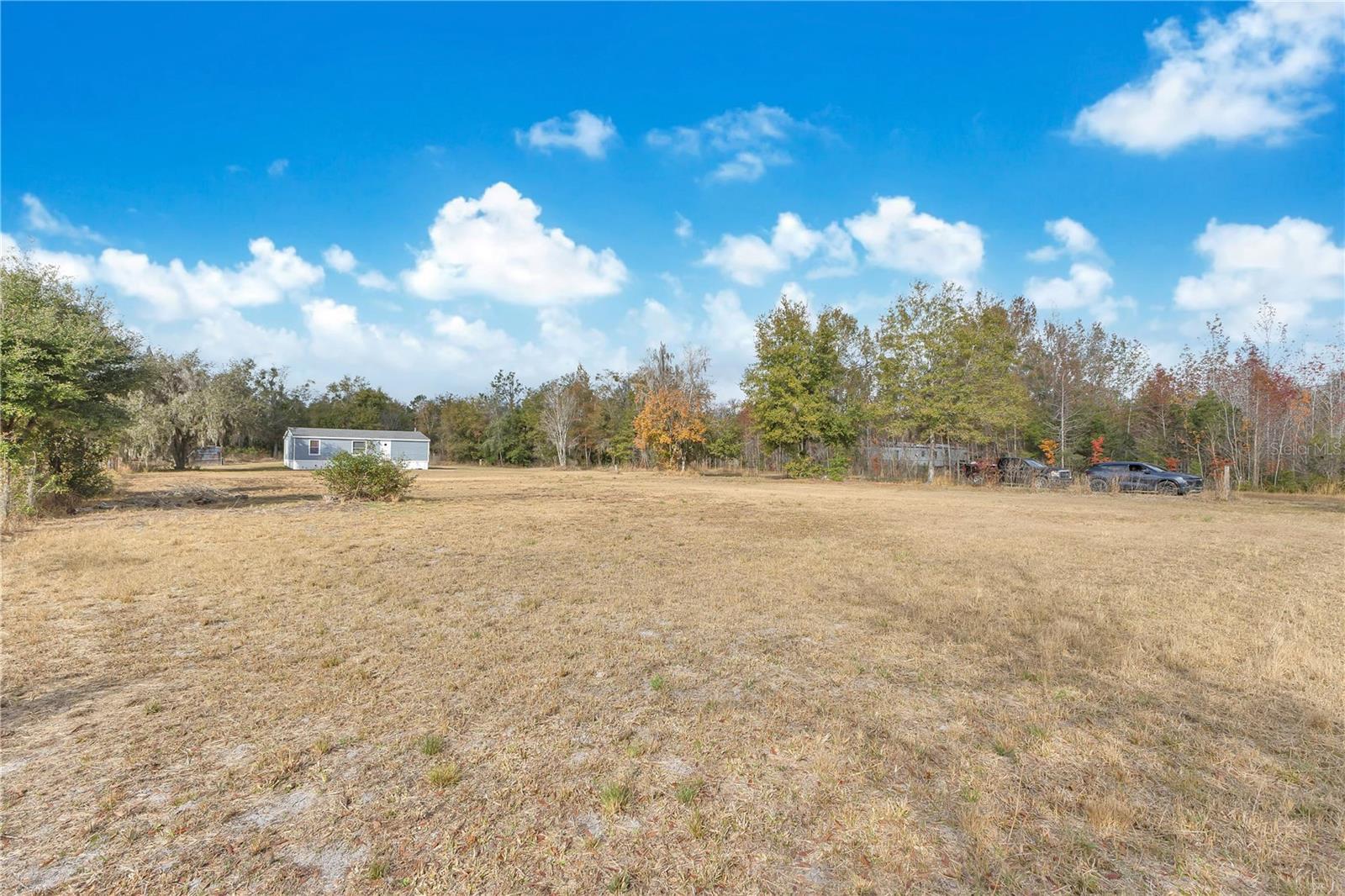 Image 25 of 36 For 10810 Sportsman Trail