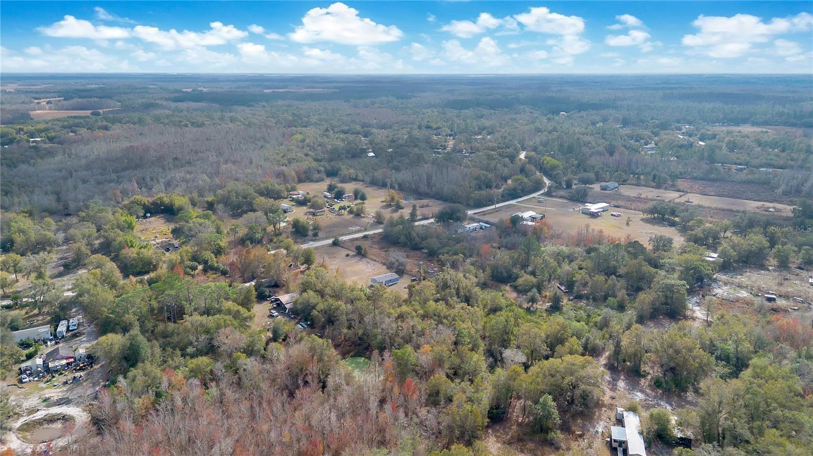 Image 34 of 36 For 10810 Sportsman Trail