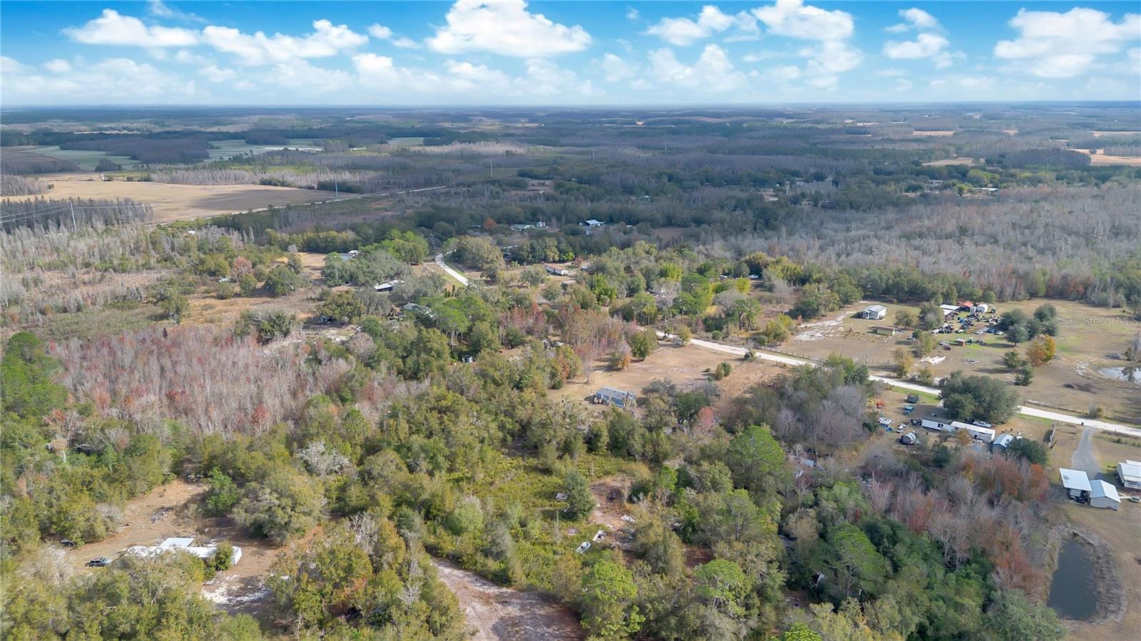 Image 35 of 36 For 10810 Sportsman Trail