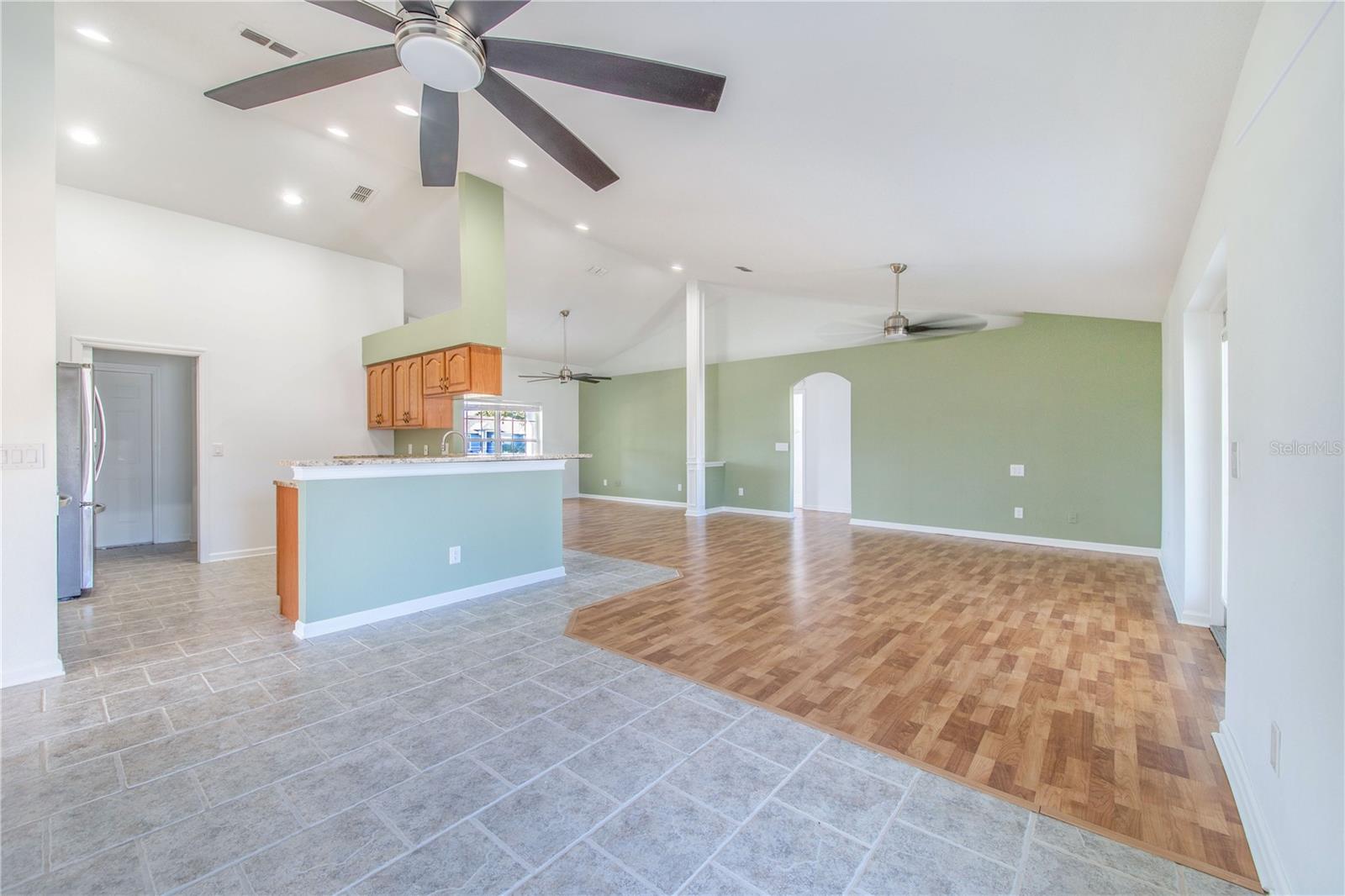 Image 16 of 38 For 2017 Misty Morning Drive