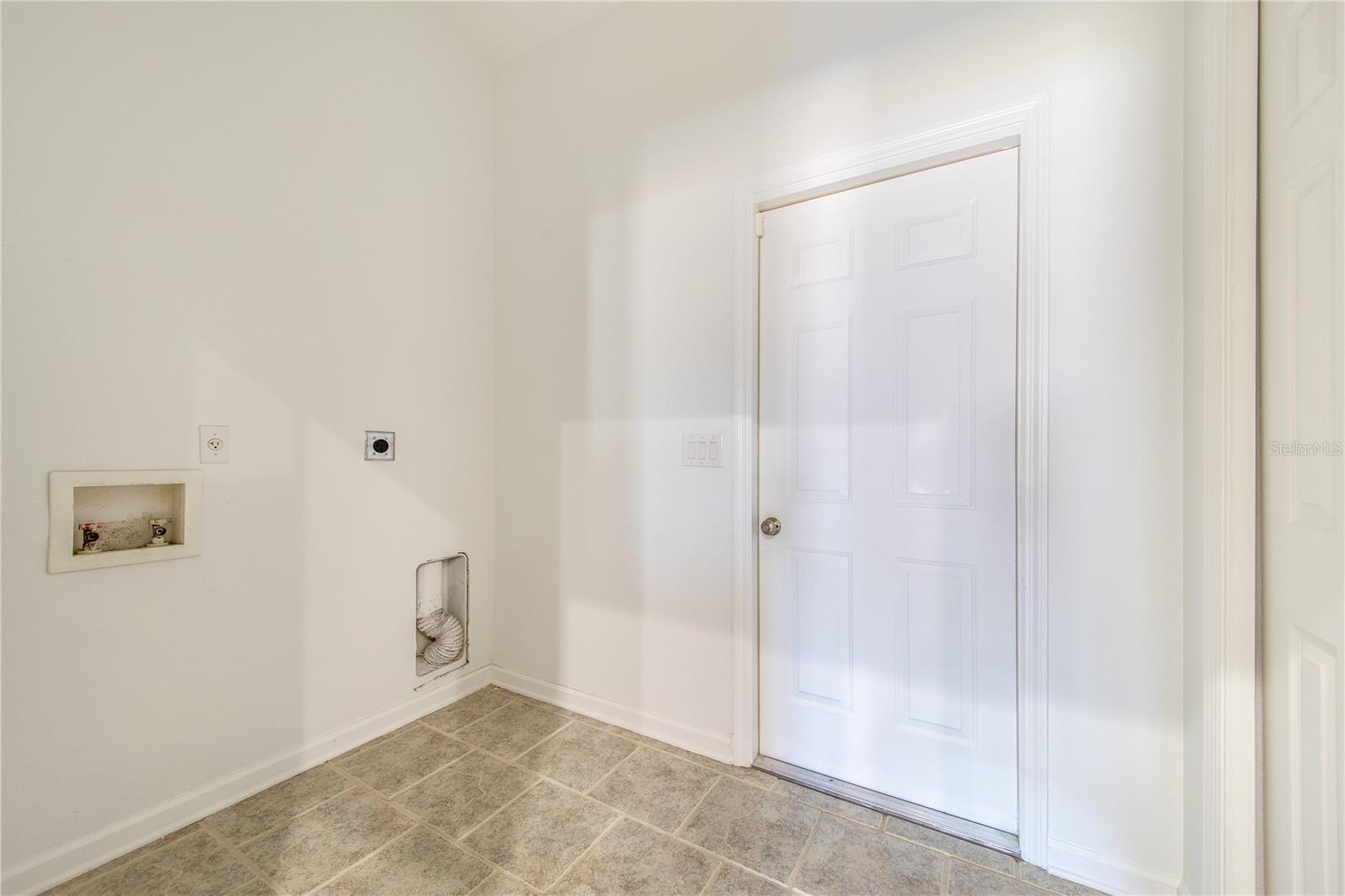 Image 19 of 38 For 2017 Misty Morning Drive