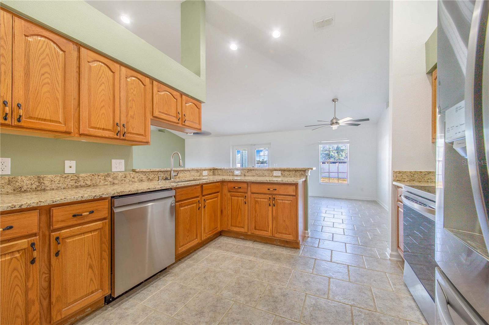 Image 20 of 38 For 2017 Misty Morning Drive